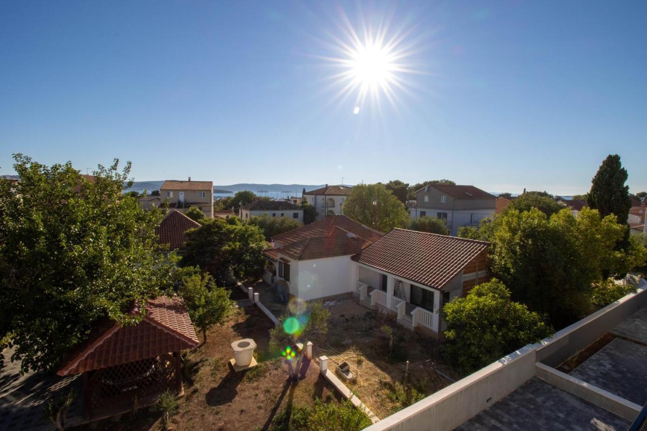 Apartman Senka Биоград-на-Мору Экстерьер фото